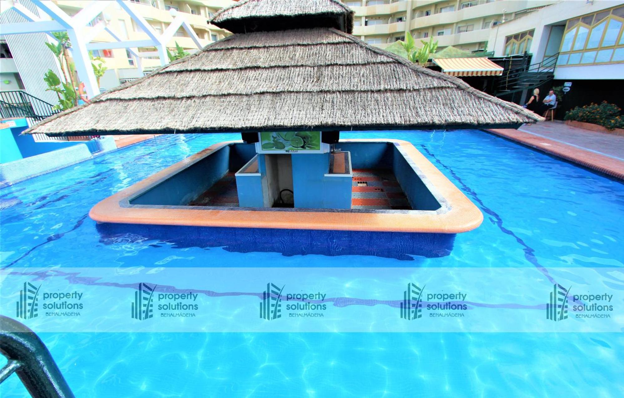 Benalbeach 1010 - Vista Al Mar - Piscina Todo El Ano - Primera Linea De Playa Бенальмадена Екстер'єр фото